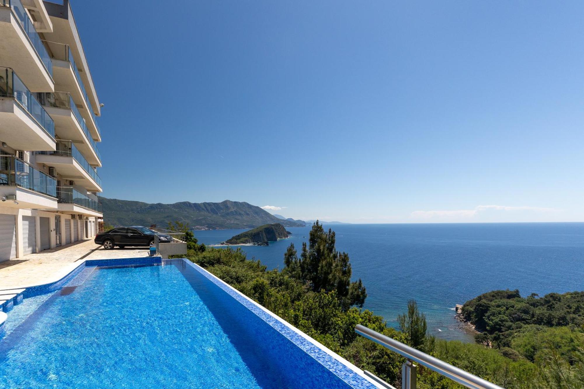 Apartment Tophill Altezza 9 View And Pool *